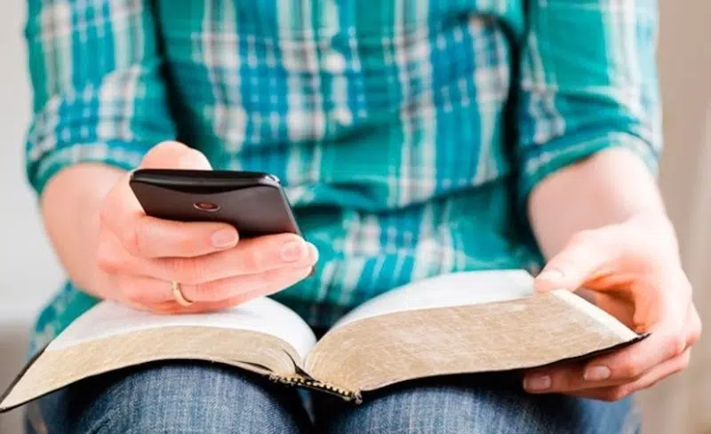 5 Temas de versículos para colocar na bio do Instagram | Evangelho no Lar versiculos-para-colocar-na-bio-do-instagram-rodrigo-silva-wikipedia-pastor